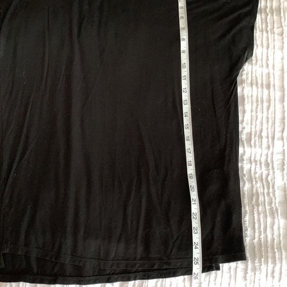 Suzy sheir - Picture 4 of 4